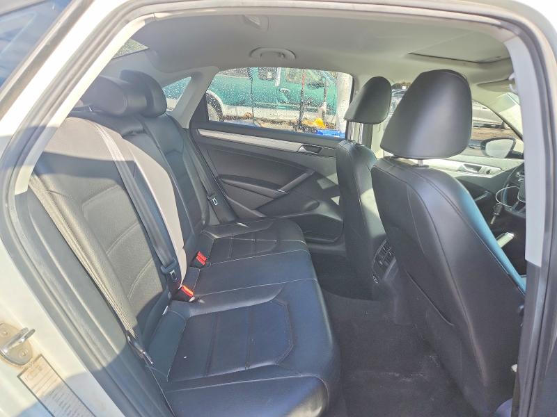 67500166 :رقم المزاد ، 1VWLA7A32KC012662 vin ، 2019 Volkswagen Passat مزاد بيع