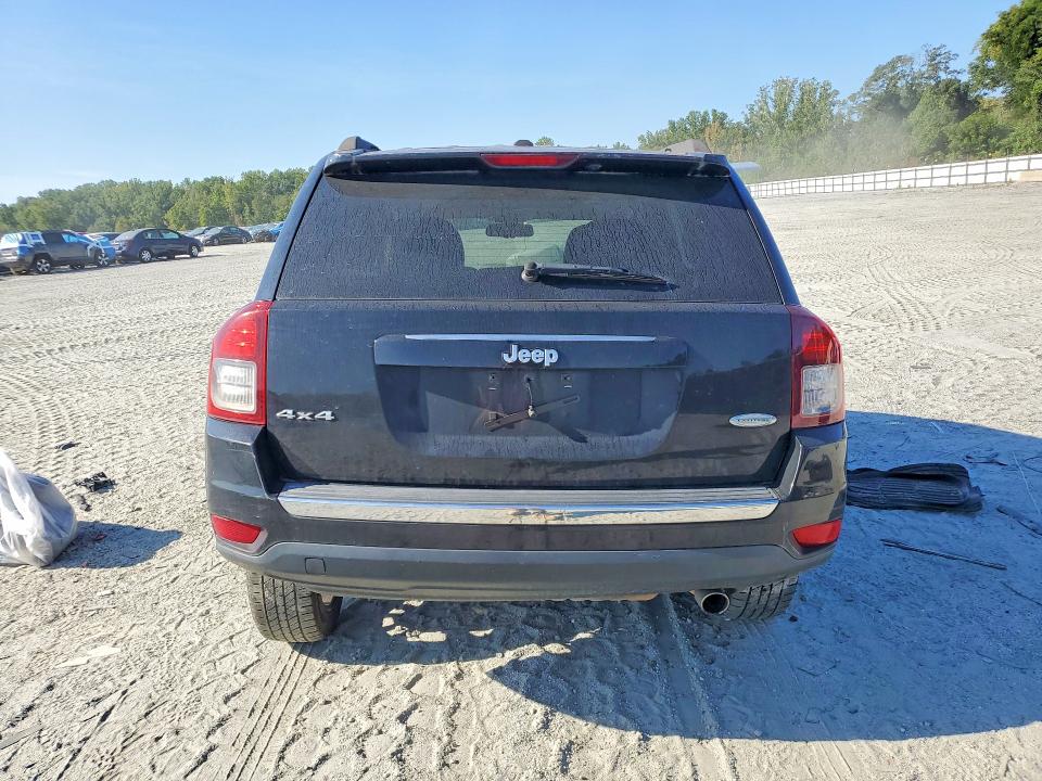 67501436 :رقم المزاد ، 1C4NJDEB0GD684118 vin ، 2016 Jeep Compass مزاد بيع