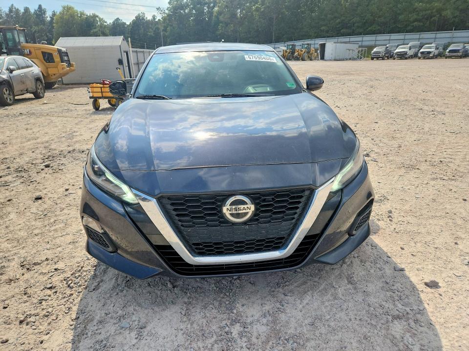Продажа на аукционе авто 2022 Nissan Altima, vin: 1N4BL4DV8NN320311, номер лота: 67690406