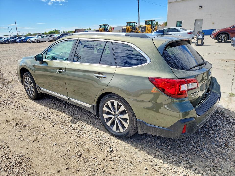 69981036 :رقم المزاد ، 4S4BSETC7J3314777 vin ، 2018 Subaru Outback مزاد بيع