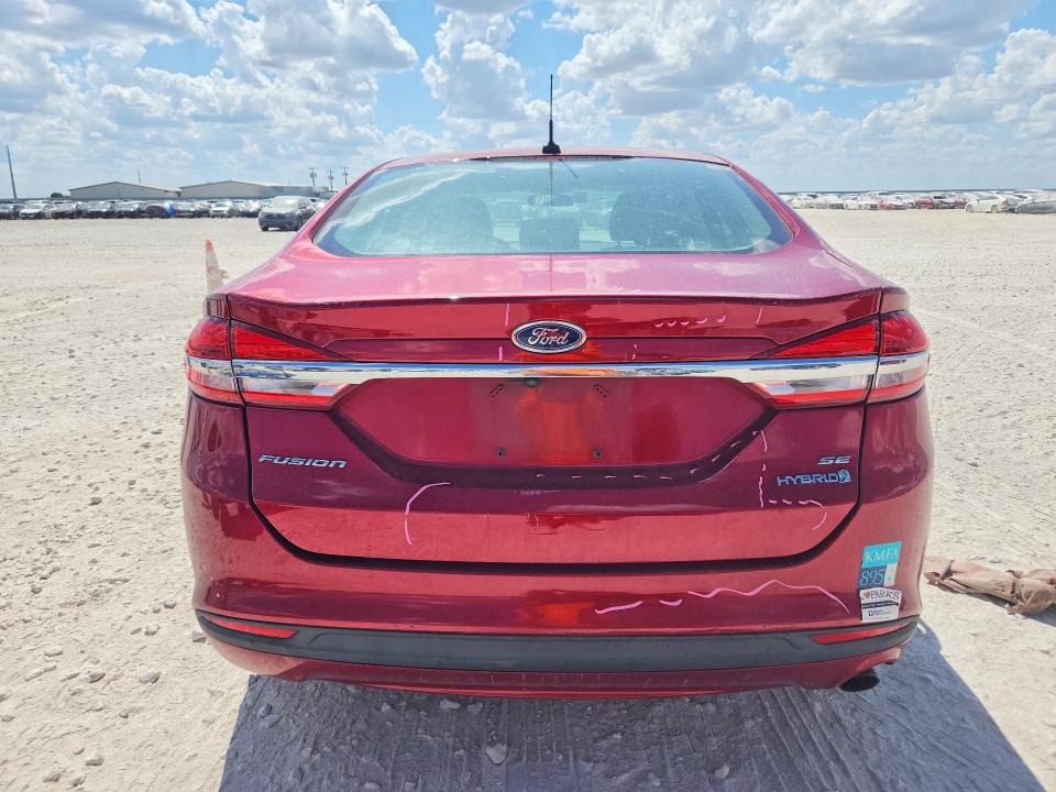 67622186 :رقم المزاد ، 3FA6P0LU8JR208719 vin ، 2018 Ford Fusion مزاد بيع