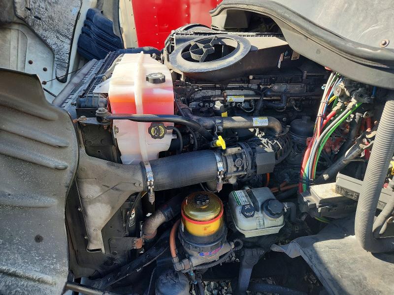 2016 Freightliner Cascadia 113 მანქანა იყიდება აუქციონზე, vin: 1FUJGBDV5GLGS7928, აუქციონის ნომერი: 68973286
