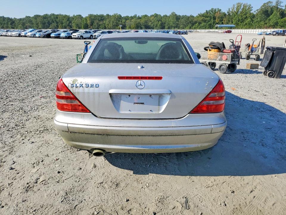 Aukcja sprzedaży 2003 Mercedes-benz Slk, vin: WDBKK65F93F290483, numer aukcji: 66151496