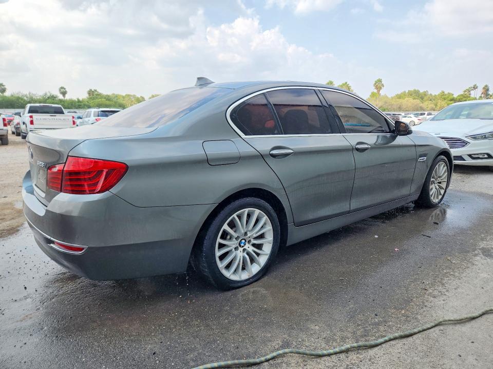 71051786 :رقم المزاد ، WBA5A5C50FD514016 vin ، 2015 Bmw 528 مزاد بيع