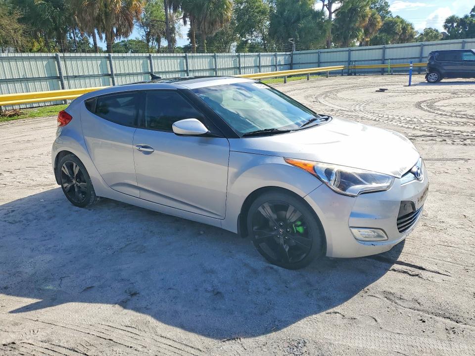 Aukcja sprzedaży 2017 Hyundai Veloster, vin: KMHTC6AD0HU317642, numer aukcji: 68429436