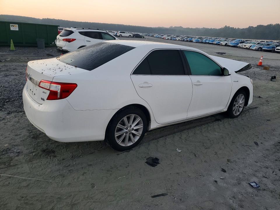 69175086 :رقم المزاد ، 4T1BD1FK1CU042827 vin ، 2012 Toyota Camry Hybrid مزاد بيع