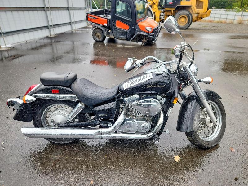 70388606 :رقم المزاد ، JH2RC501X4M000372 vin ، 2004 Honda Vt750 مزاد بيع