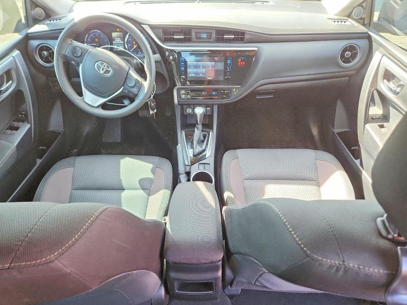 68564946 :رقم المزاد ، 2T1BURHE6JC995201 vin ، 2018 Toyota Corolla مزاد بيع