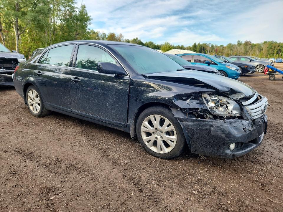 68652666 :رقم المزاد ، 4T1BK3DB3AU356822 vin ، 2010 Toyota Avalon مزاد بيع