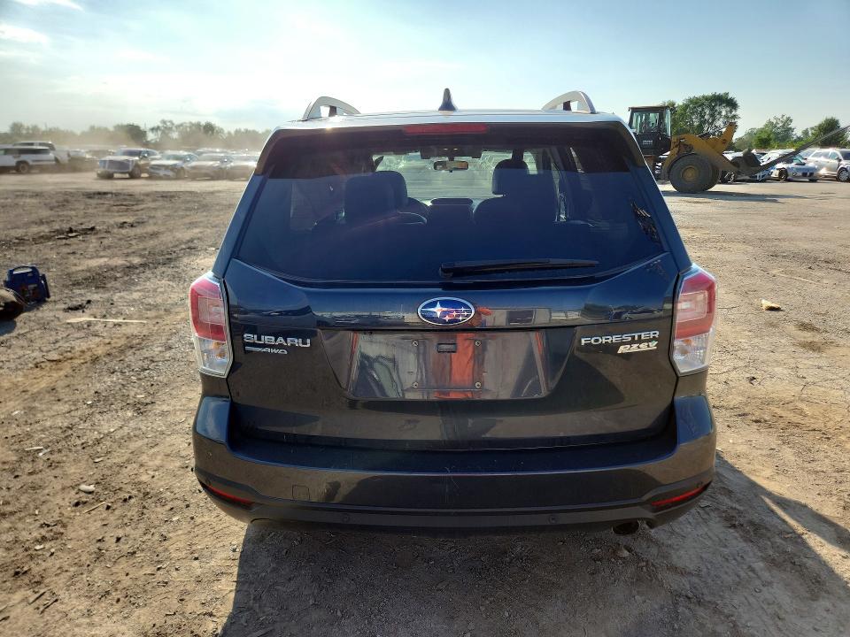 Продажа на аукционе авто 2017 Subaru Forester, vin: JF2SJAWC1HH588633, номер лота: 67138536