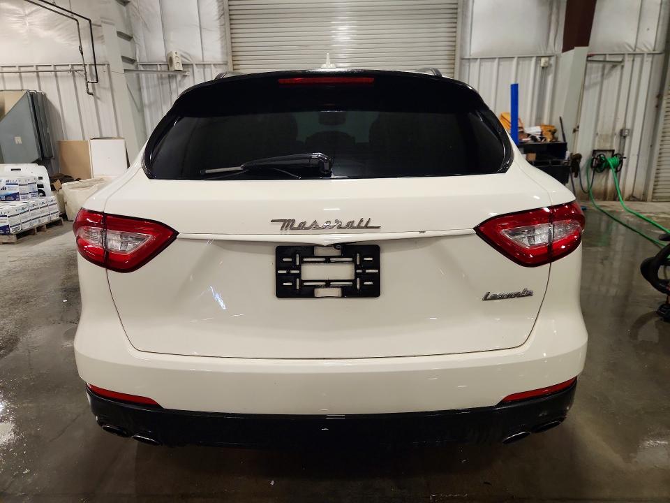 Продажа на аукционе авто 2017 Maserati Levante, vin: ZN661XUA4HX233268, номер лота: 70852786