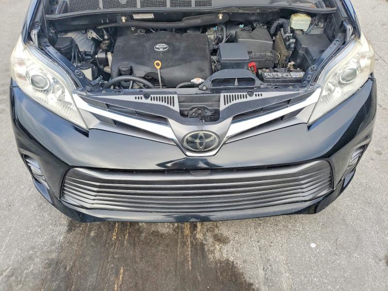Aukcja sprzedaży 2019 Toyota Sienna, vin: 5TDYZ3DC8KS975277, numer aukcji: 70111736