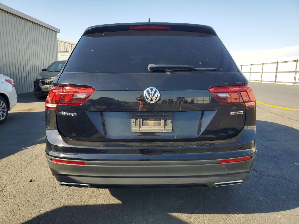 Продаж на аукціоні авто 2021 Volkswagen Tiguan, vin: 3VV0B7AX4MM041864, номер лоту: 70140366