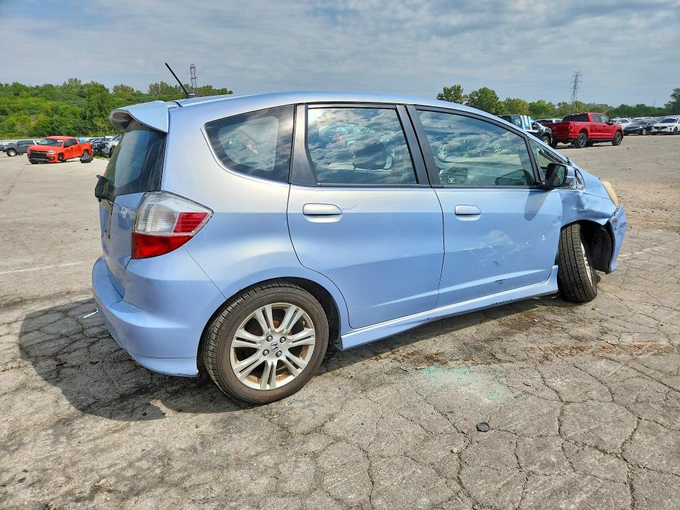 Продажа на аукционе авто 2010 Honda Fit, vin: JHMGE8H45AC025240, номер лота: 67831106