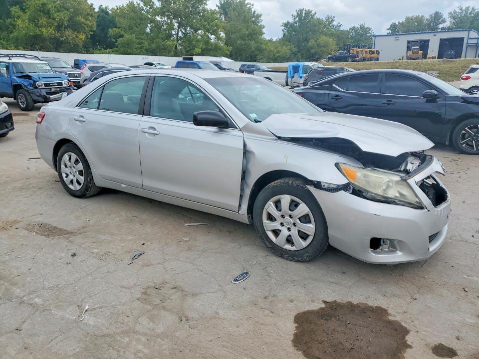 Продаж на аукціоні авто 2011 Toyota Camry, vin: 4T1BF3EK8BU664136, номер лоту: 67912506