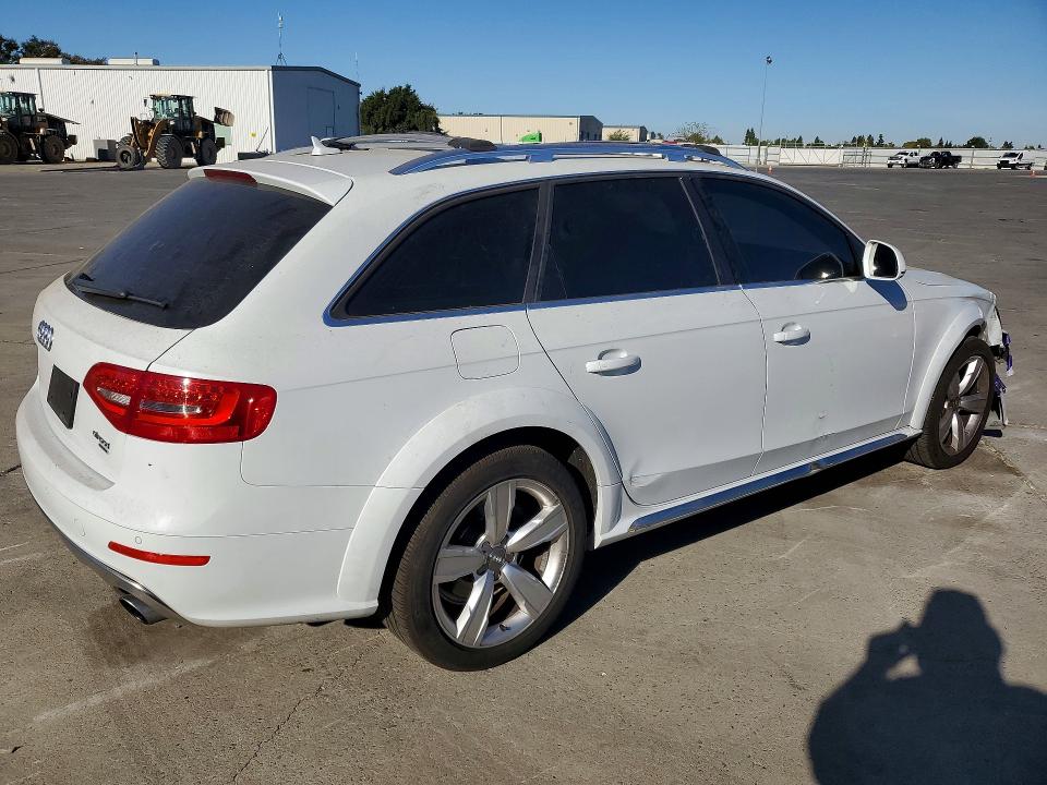 Продажа на аукционе авто 2014 Audi A4 Allroad, vin: WA1UFAFL6EA155624, номер лота: 66045946