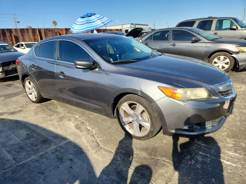 2014 Acura Ilx მანქანა იყიდება აუქციონზე, vin: 19VDE1F72EE013109, აუქციონის ნომერი: 70140086