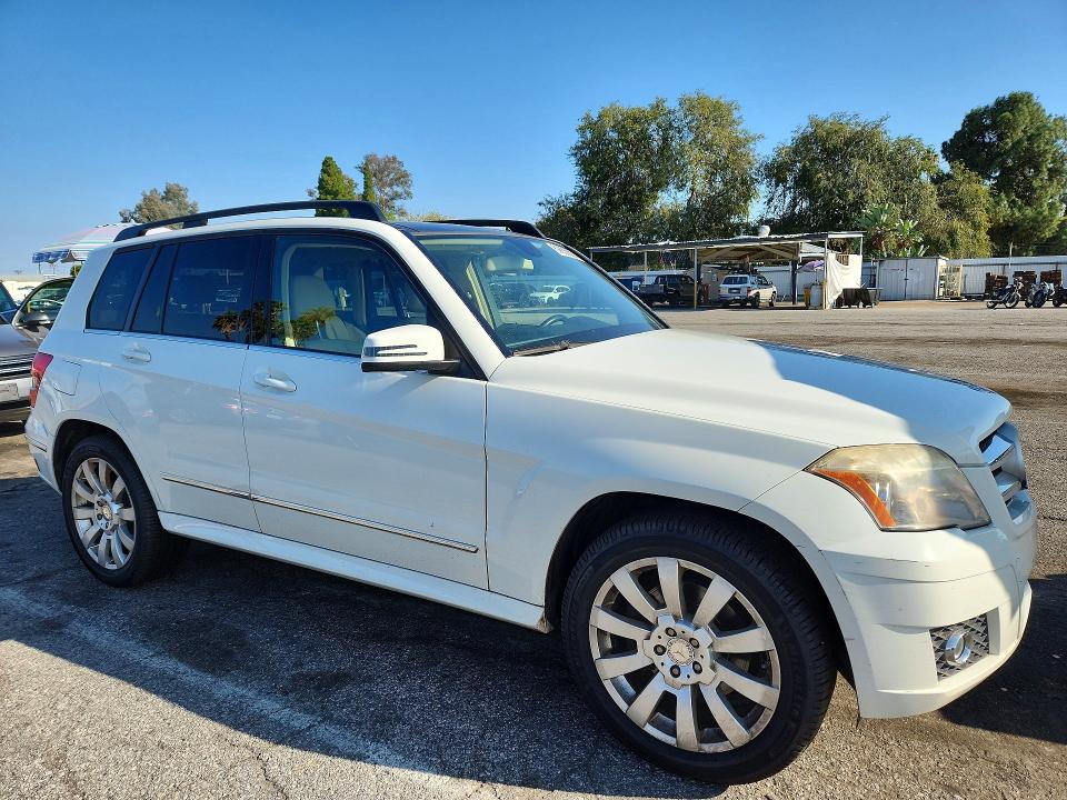 2012 Mercedes-benz Glk მანქანა იყიდება აუქციონზე, vin: WDCGG5GB1CF895461, აუქციონის ნომერი: 69936826