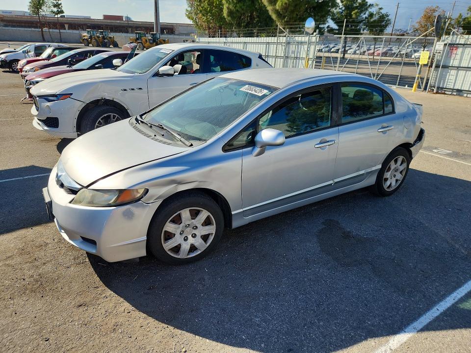 70665426 :رقم المزاد ، 2HGFA1F5XAH582056 vin ، 2010 Honda Civic مزاد بيع