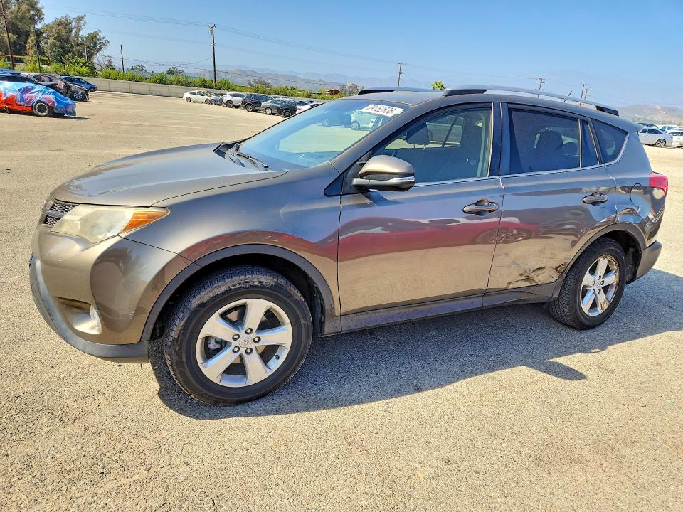 69152636 :رقم المزاد ، JTMRFREV0DD043430 vin ، 2013 Toyota Rav4 مزاد بيع