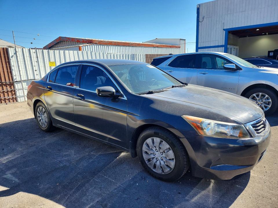 67402746 :رقم المزاد ، 1HGCP2F30AA004634 vin ، 2010 Honda Accord مزاد بيع