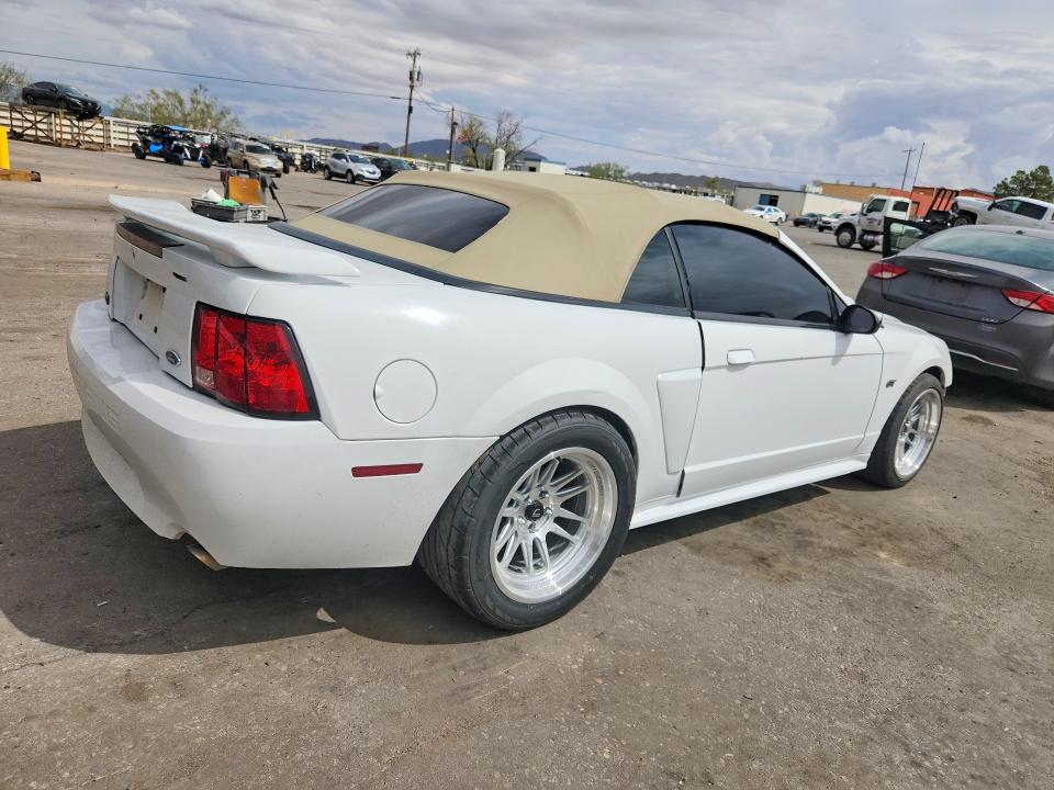 69624036 :رقم المزاد ، 1FAFP45X01F138449 vin ، 2001 Ford Mustang مزاد بيع