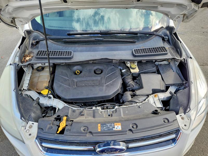 2014 Ford Escape მანქანა იყიდება აუქციონზე, vin: 1FMCU9J96EUB52721, აუქციონის ნომერი: 69983386
