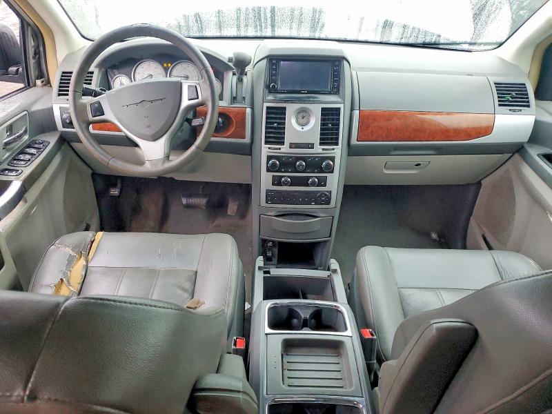 Продажа на аукционе авто 2008 Chrysler Town & Country, vin: 2A8HR54P88R834914, номер лота: 69017616