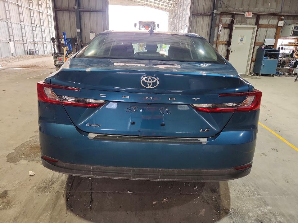 69674756 :رقم المزاد ، 4T1DAACKXTU275501 vin ، 2026 Toyota Camry مزاد بيع