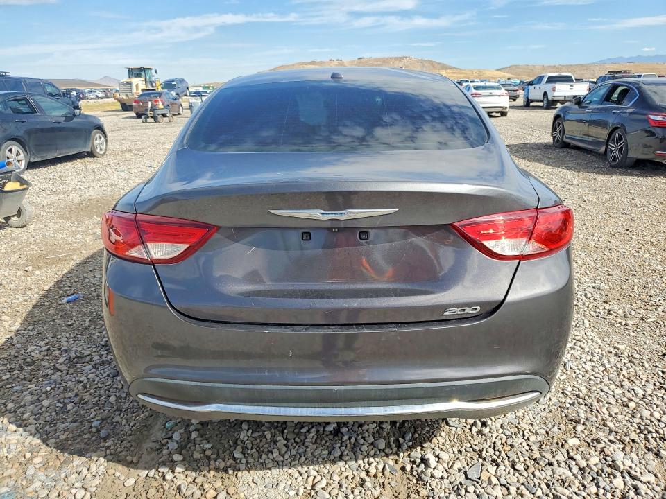 66962526 :رقم المزاد ، 1C3CCCAB3FN660264 vin ، 2015 Chrysler 200 مزاد بيع