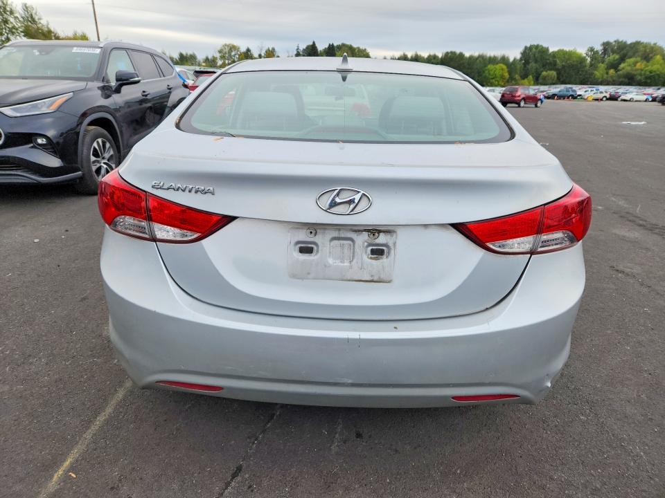 Aukcja sprzedaży 2013 Hyundai Elantra, vin: KMHDH4AE2DU965917, numer aukcji: 71076786