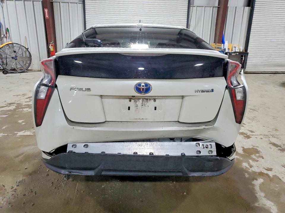 Продажа на аукционе авто 2016 Toyota Prius, vin: JTDKARFU1G3520947, номер лота: 69846596