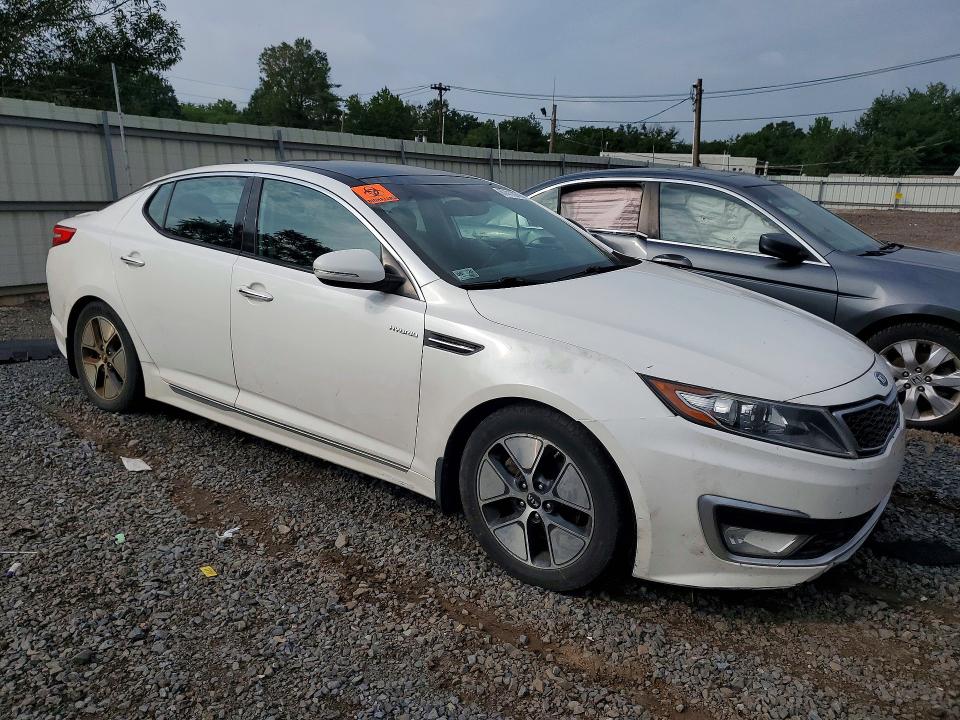 2013 Kia Optima მანქანა იყიდება აუქციონზე, vin: KNAGM4AD1D5040573, აუქციონის ნომერი: 67411076