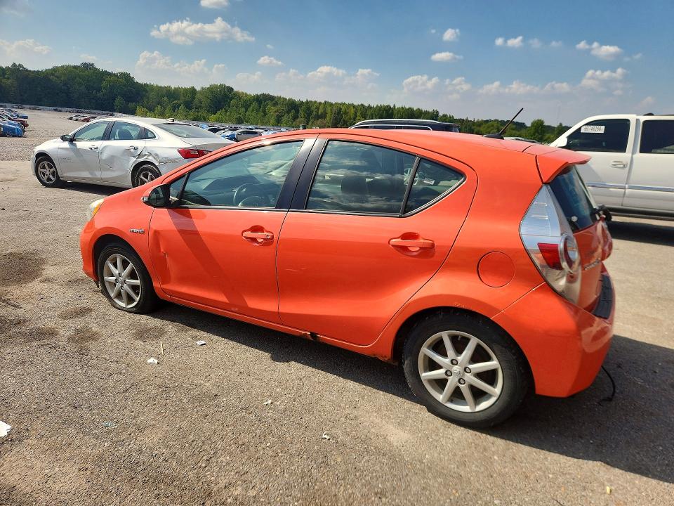 Продаж на аукціоні авто 2013 Toyota Prius C, vin: JTDKDTB30D1045851, номер лоту: 69637346