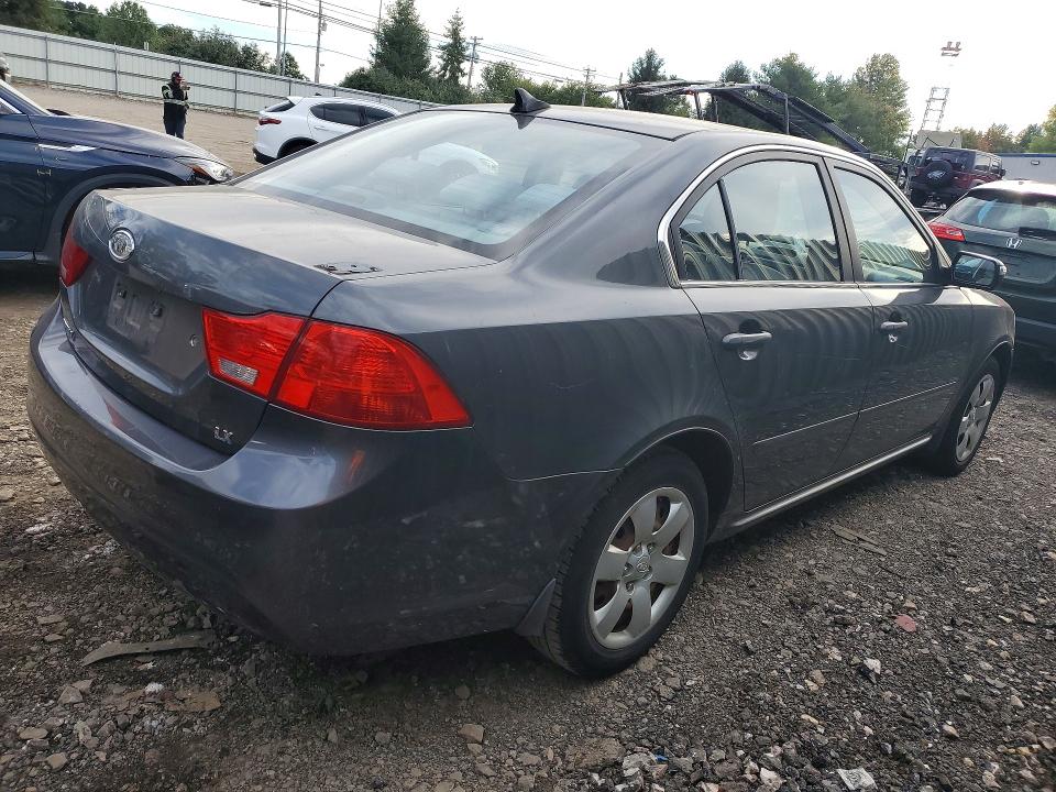70330826 :رقم المزاد ، KNAGE228295337605 vin ، 2009 Kia Optima مزاد بيع