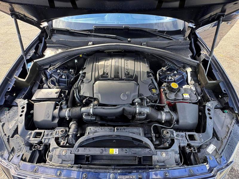 Продаж на аукціоні авто 2017 Jaguar F-pace, vin: SADCJ2BV1HA884653, номер лоту: 68299996