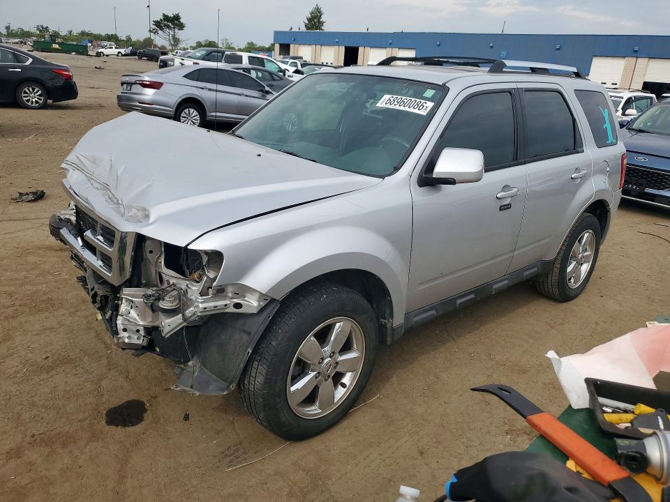 2011 Ford Escape მანქანა იყიდება აუქციონზე, vin: 1FMCU0EG9BKA91005, აუქციონის ნომერი: 68960086