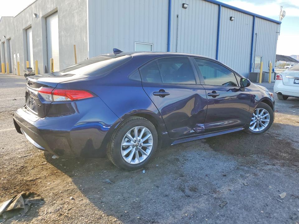 70507436 :رقم المزاد ، JTDVPMAEXNJ204342 vin ، 2022 Toyota Corolla مزاد بيع