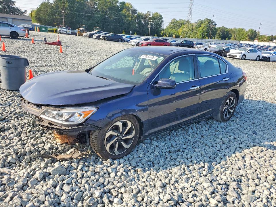 2016 Honda Accord მანქანა იყიდება აუქციონზე, vin: 1HGCR2F97GA036925, აუქციონის ნომერი: 69737526