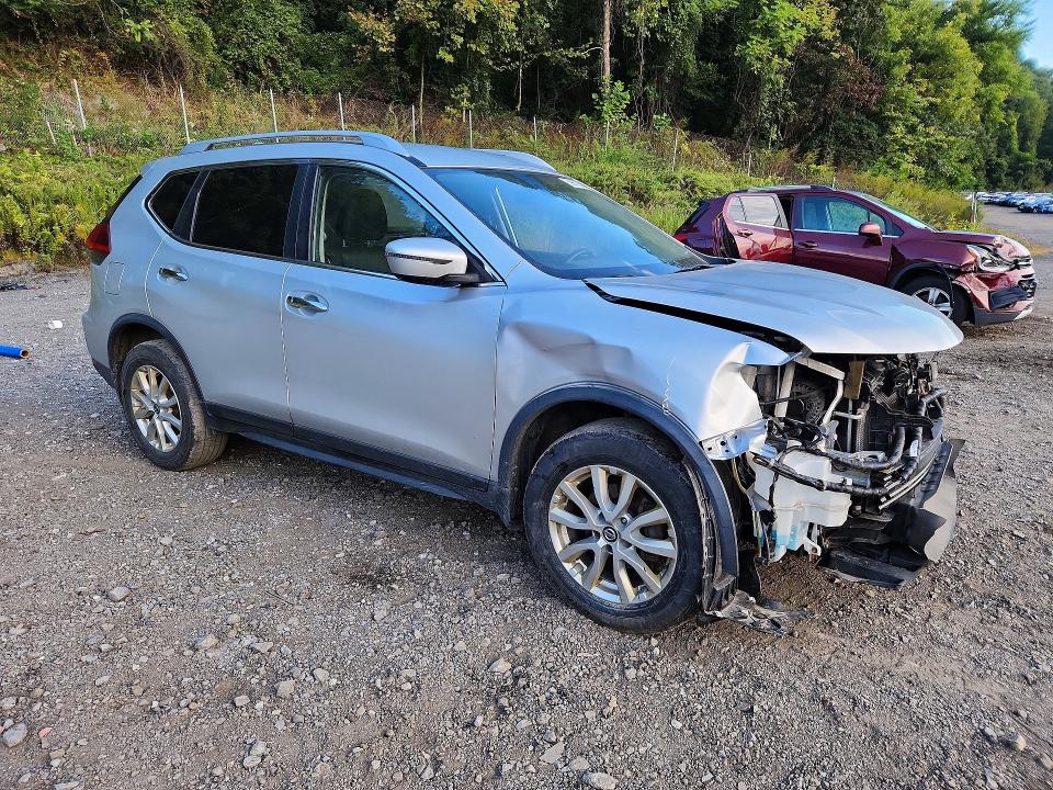 Продажа на аукционе авто 2020 Nissan Rogue, vin: JN8AT2MV4LW140412, номер лота: 69675546