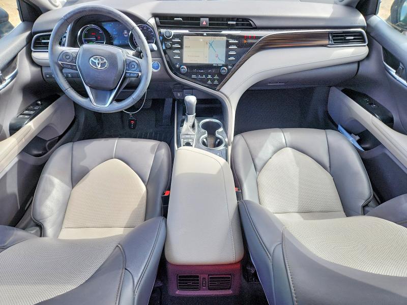 69961486 :رقم المزاد ، 4T1F31AK5LU017571 vin ، 2020 Toyota Camry مزاد بيع
