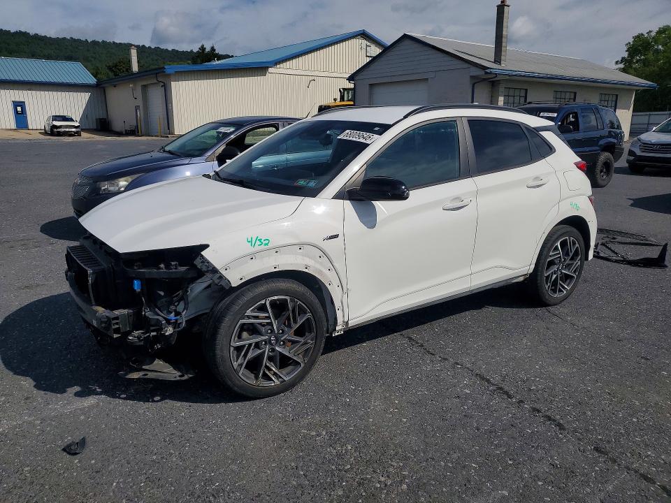 2022 Hyundai Kona მანქანა იყიდება აუქციონზე, vin: KM8K3CA38NU822907, აუქციონის ნომერი: 68009646