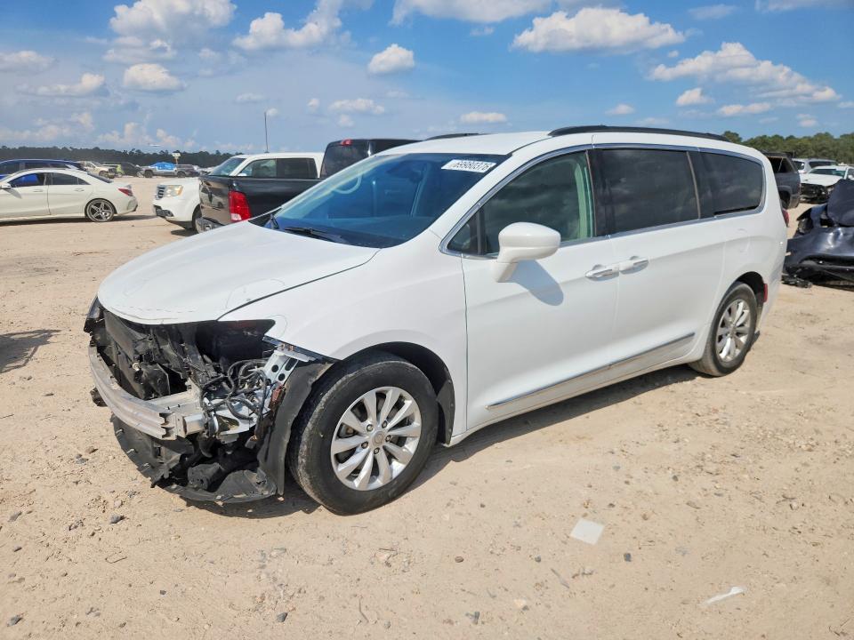 69980376 :رقم المزاد ، 2C4RC1BG1HR539663 vin ، 2017 Chrysler Pacifica مزاد بيع