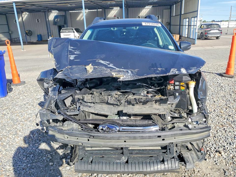 67916536 :رقم المزاد ، 4S4BSAHCXJ3243690 vin ، 2018 Subaru Outback مزاد بيع