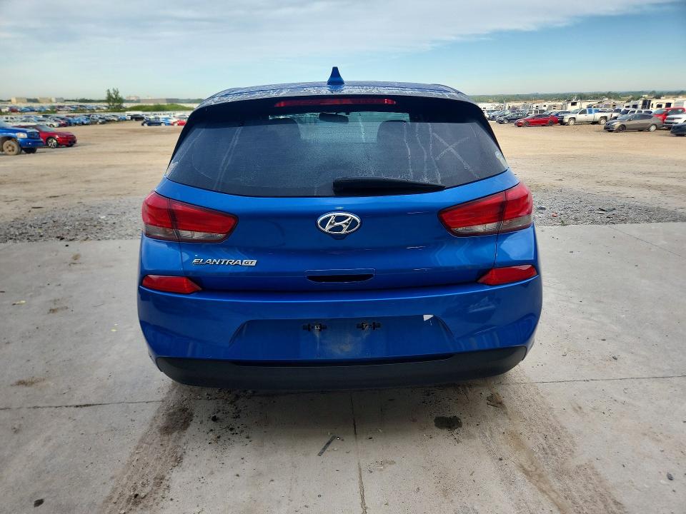 2018 Hyundai Elantra Gt მანქანა იყიდება აუქციონზე, vin: KMHH35LE6JU021309, აუქციონის ნომერი: 68263626