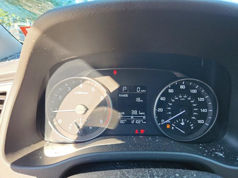 2017 Hyundai Elantra მანქანა იყიდება აუქციონზე, vin: 5NPD74LF3HH113864, აუქციონის ნომერი: 68429676