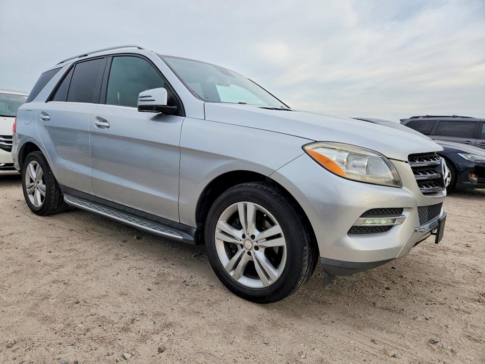 67702166 :رقم المزاد ، 4JGDA5JB9DA260839 vin ، 2013 Mercedes-benz Ml مزاد بيع