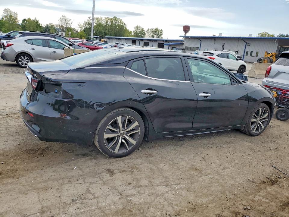 69329676 :رقم المزاد ، 1N4AA6AV9KC375603 vin ، 2019 Nissan Maxima مزاد بيع