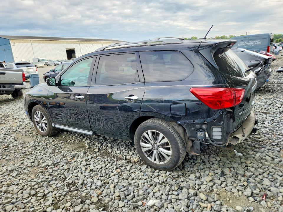 Продажа на аукционе авто 2018 Nissan Pathfinder, vin: 5N1DR2MM3JC660934, номер лота: 67624496