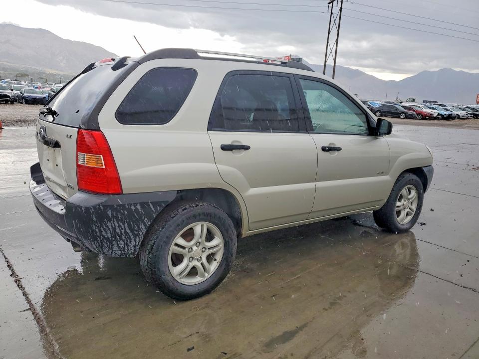 2006 Kia Sportage მანქანა იყიდება აუქციონზე, vin: KNDJE723267292935, აუქციონის ნომერი: 69160646